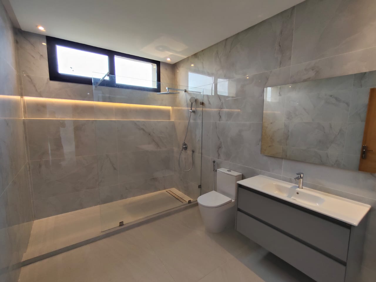 Salle de bain 1