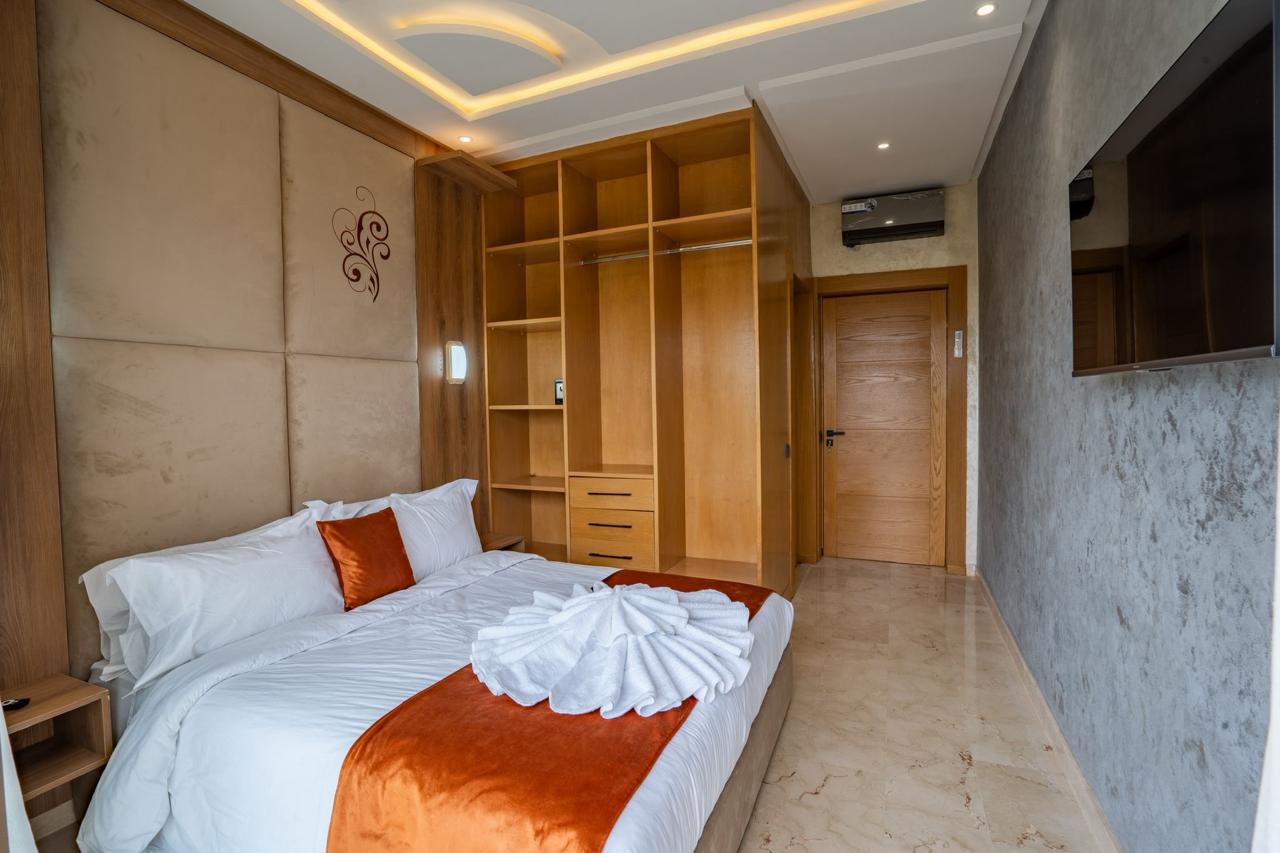 Suite 4