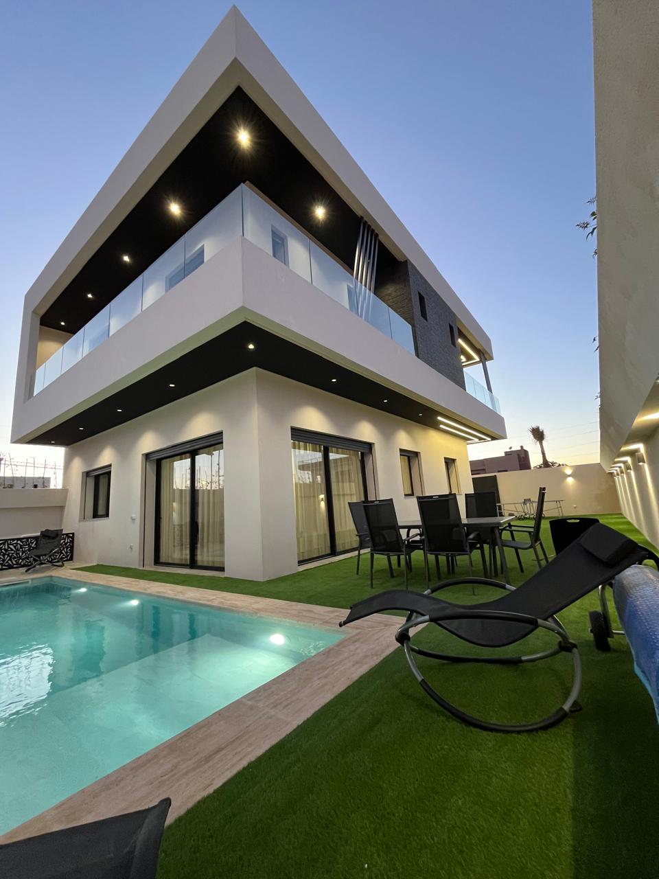 Villa Jumelée avec Piscine Privée Route d'Amizmiz — Marrakech