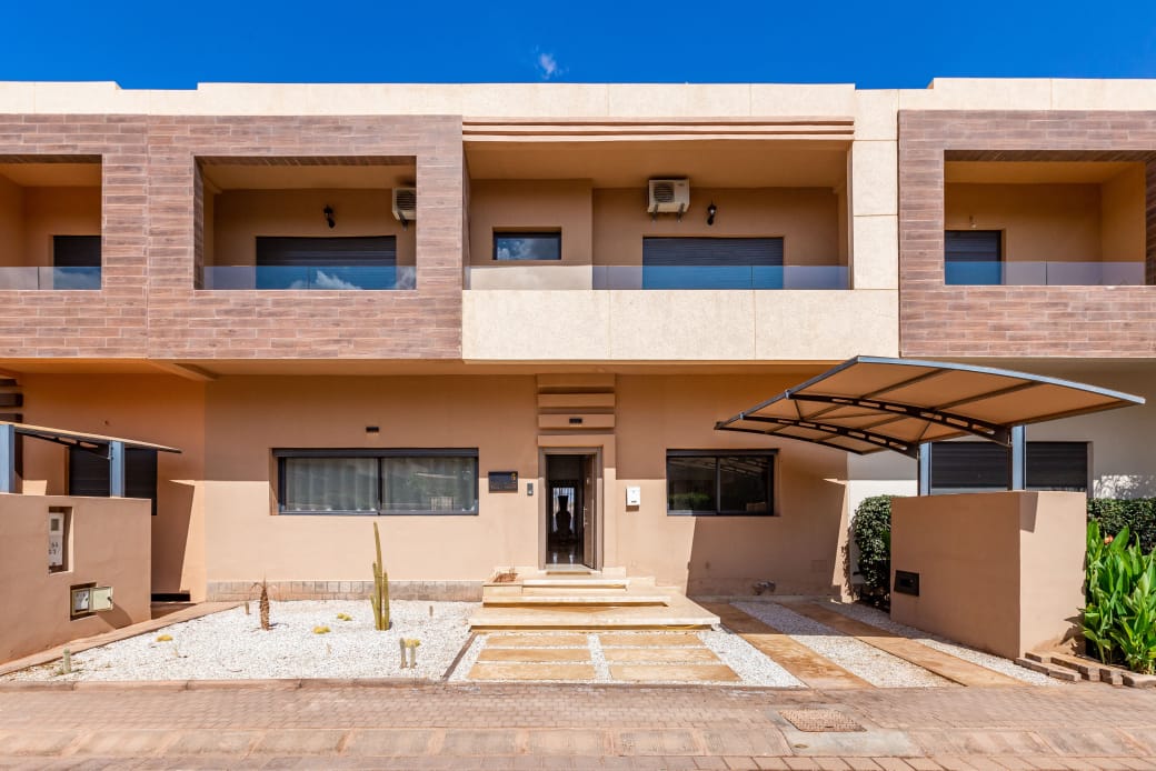 Villa Meublée avec Piscine en Résidence Sécurisée — Sidi Brahim Marrakech