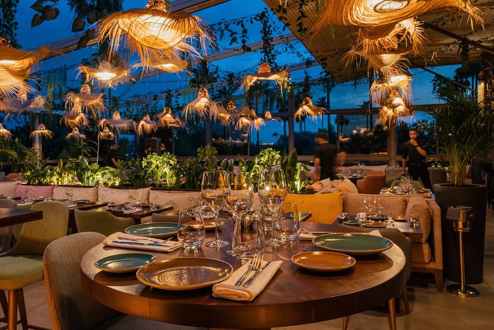 Safran by Koya Marrakech — Fine Dining & Live Entertainment